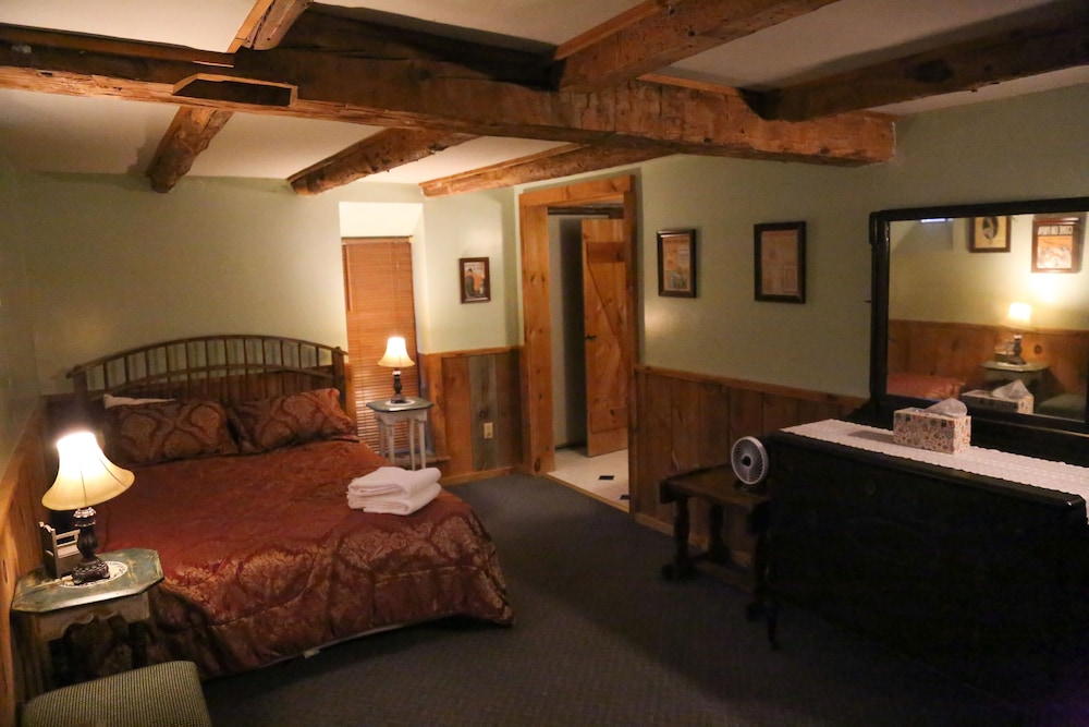 Salt Ash Inn - photo 25