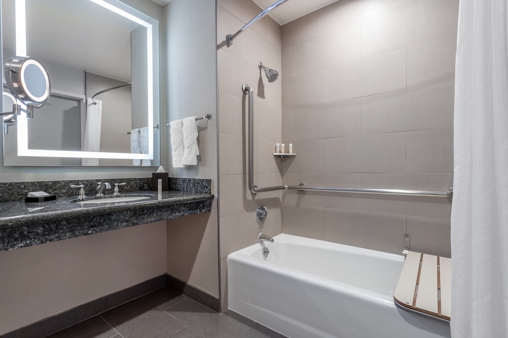 Crowne Plaza Los Angeles Harbor Hotel by IHG - photo 25