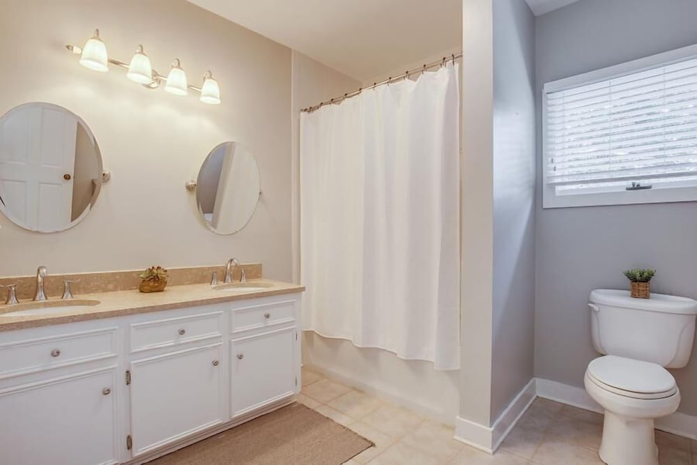 Grand Pavilion 94 by Wild Dunes Home in Resort Core with Amenity Access - photo 10