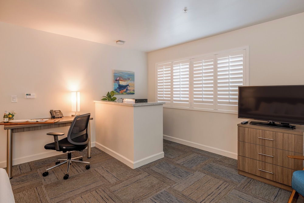 Inn At Moss Landing Point - photo 52