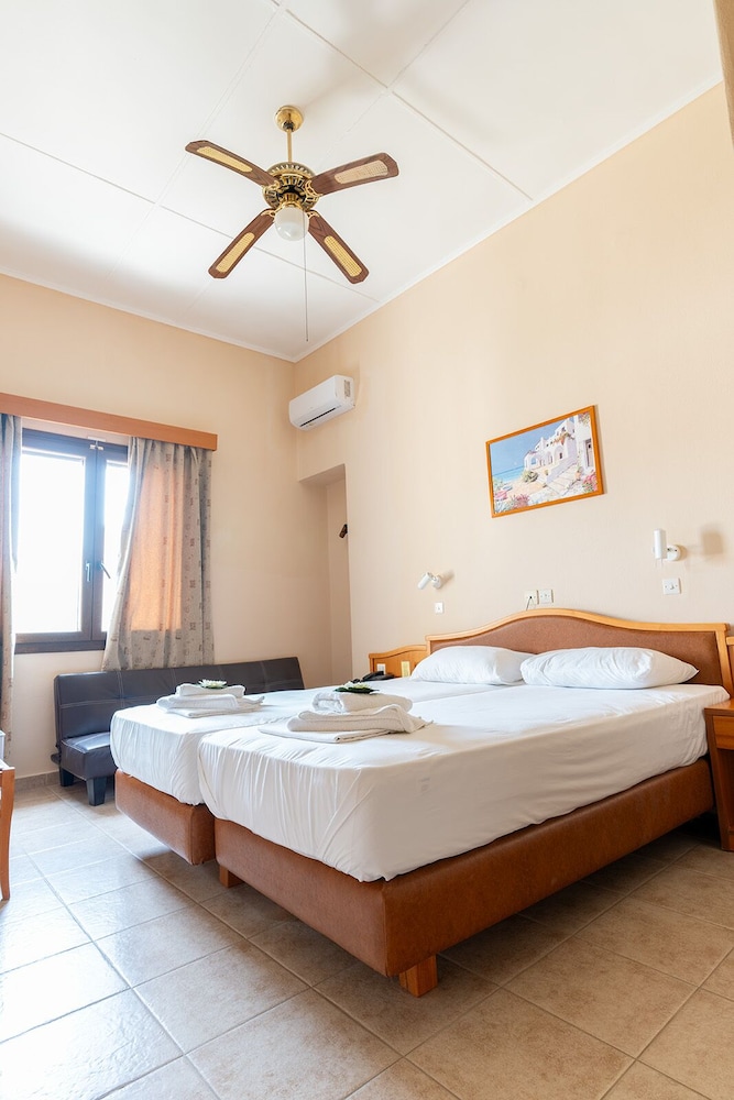 Sappho Hotel — Eresos