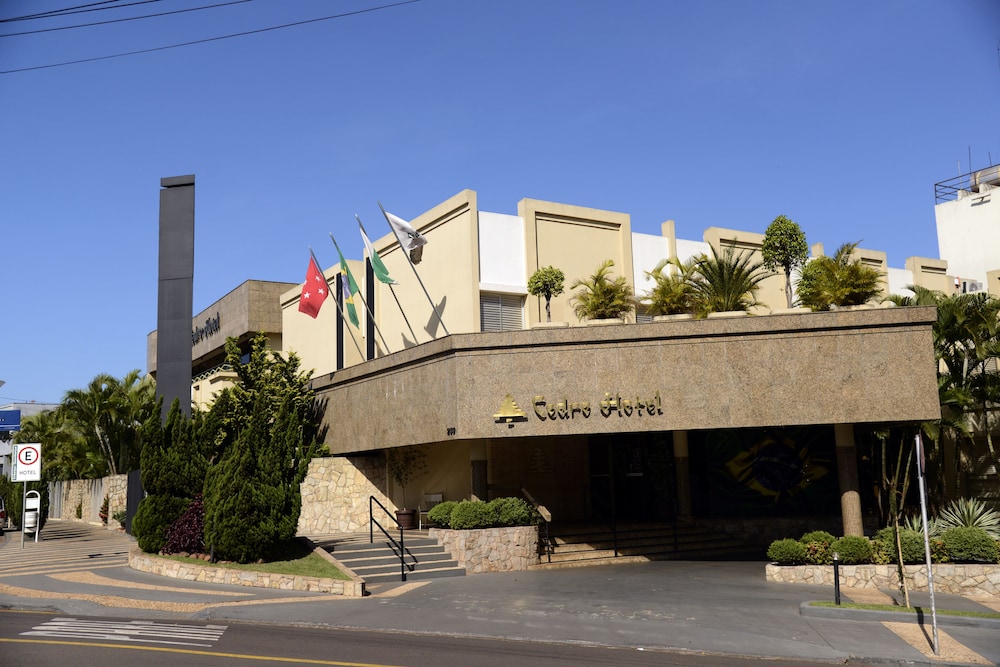 Cedro Hotel in Londrina, Brasil