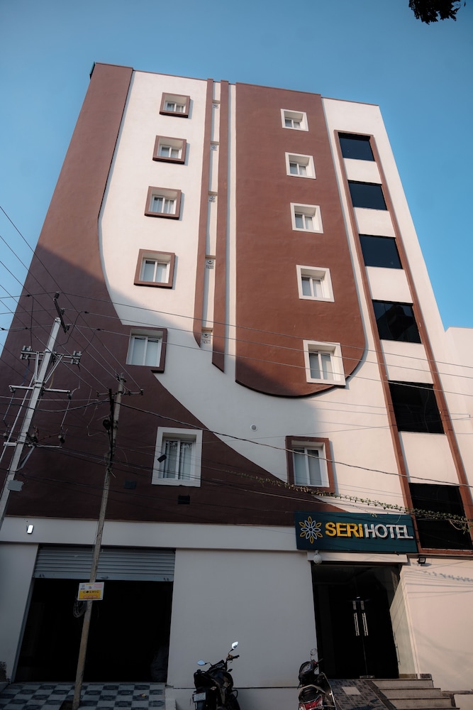 Seri Hotels - last minute hotel in Hyderabad