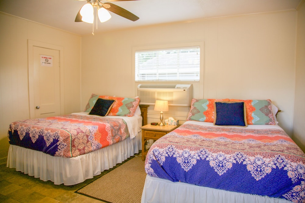 Shiner Country Inn - photo 10