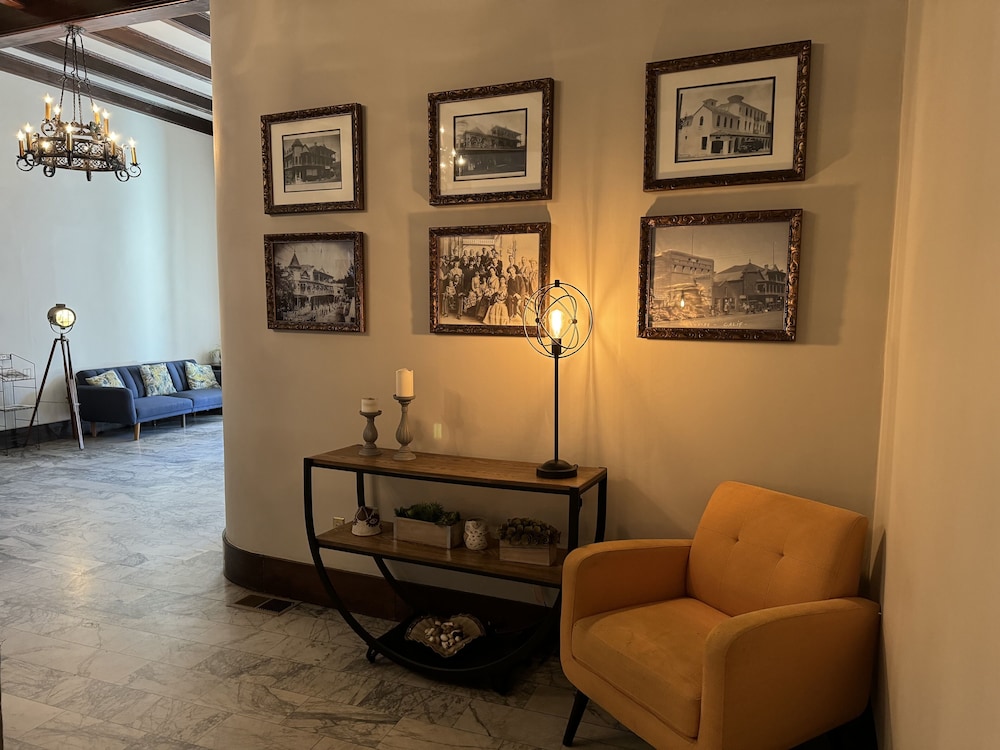 Historic Sonora Inn - photo 7