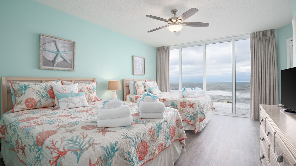 Long Beach 4 1007E 556192 by RedAwning - photo 42