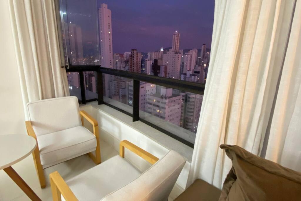 Apartamento No Centro Com Vista Mar E Cristo Luz