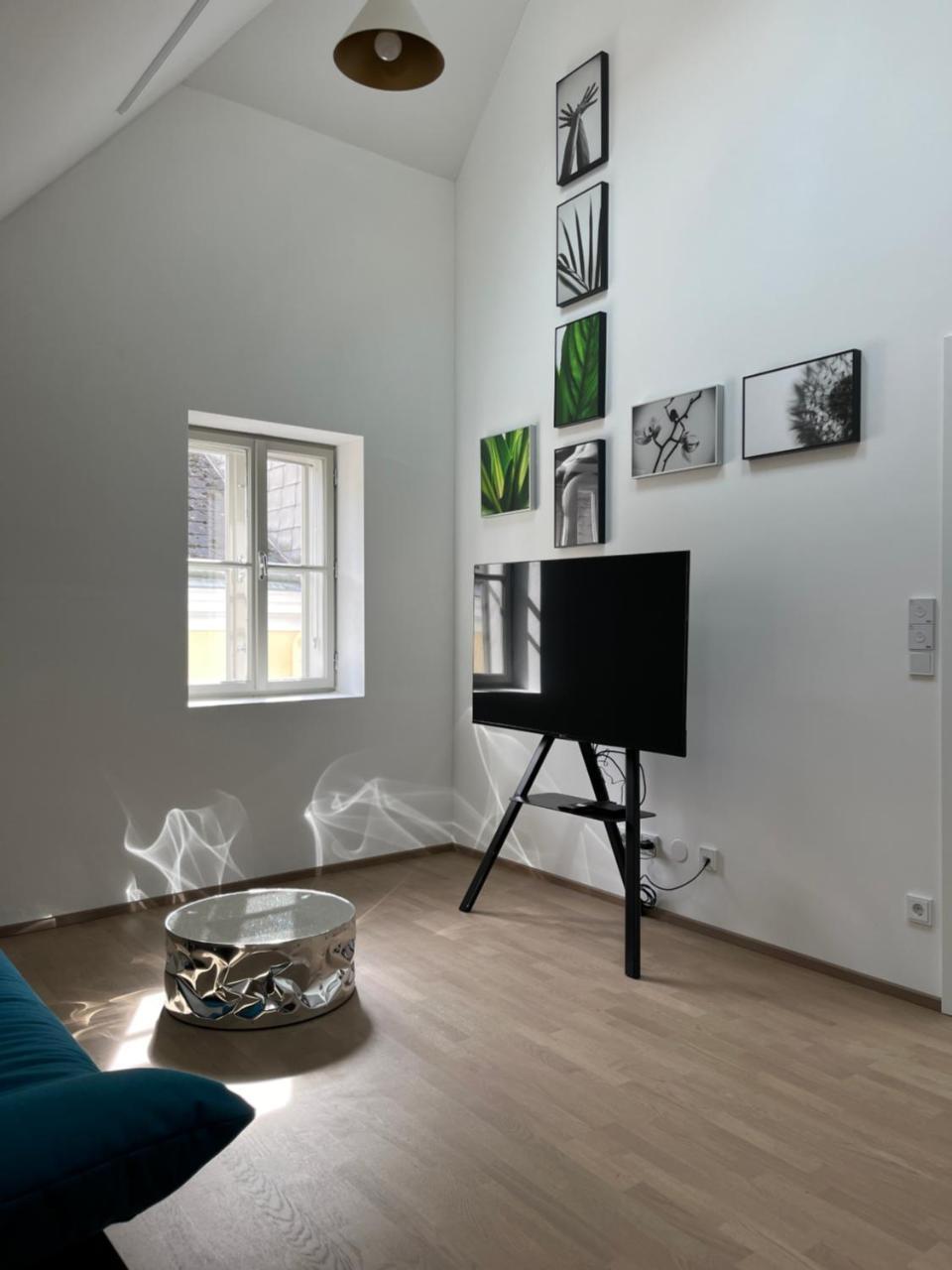 Haus Fünf mit 2 Apartments und Studio Loft mit Terrasse — 4-Star Luxury Hotel in Melk, Austria