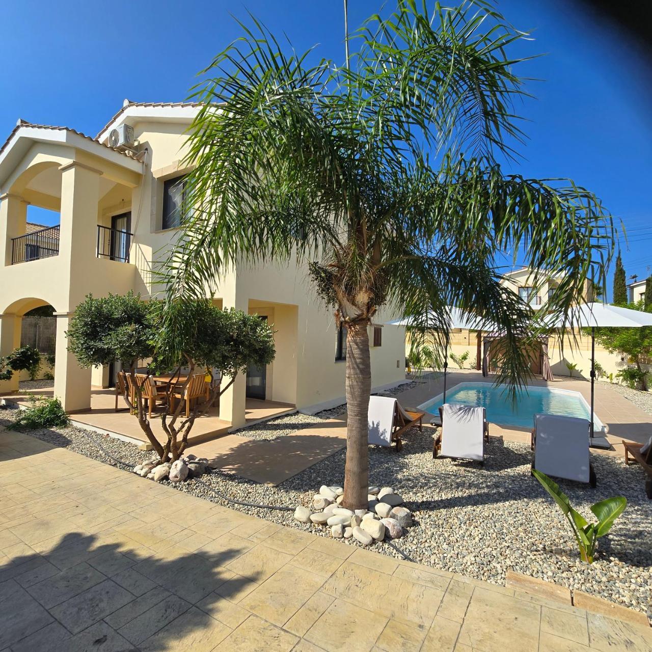 Villa Carissa