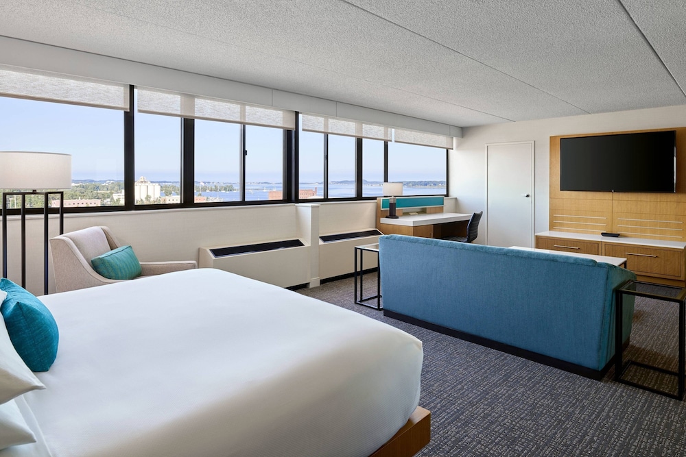 Delta Hotels by Marriott Muskegon Convention Center - photo 6