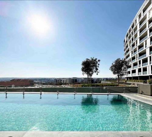 Ellipse Waterfall Luxury Apartment — 4-Star Luxury Hotel in Midrand, South Africa