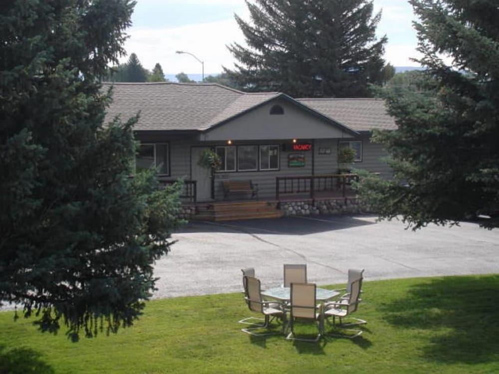 White River Inn - photo 12