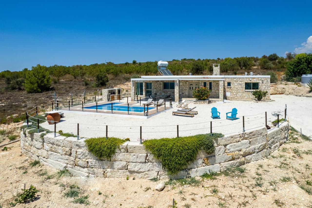 Villa Il Pino by Nomads A Private Nature Retreat — 4-Star Luxury Hotel in Paphos, Cyprus
