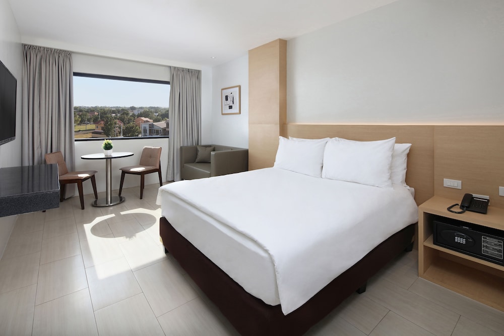 Capital O 827 Speciale Hotel in Cavite, Philippines