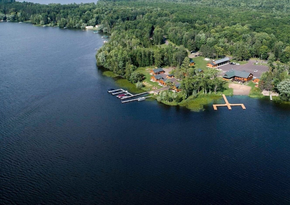 Lena's Northern Pines Resort - photo 98