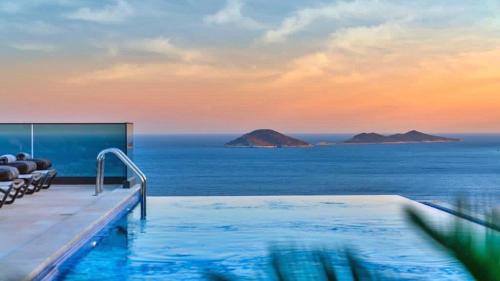 6 Bedroom Luxury Villa Kalkan Kalamar Bay Private Heated Pool — 4-Star Luxury Hotel in Kalkan, Turkey