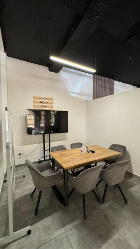 Gulf Crown Hotel Apartments in Seeb, Oman