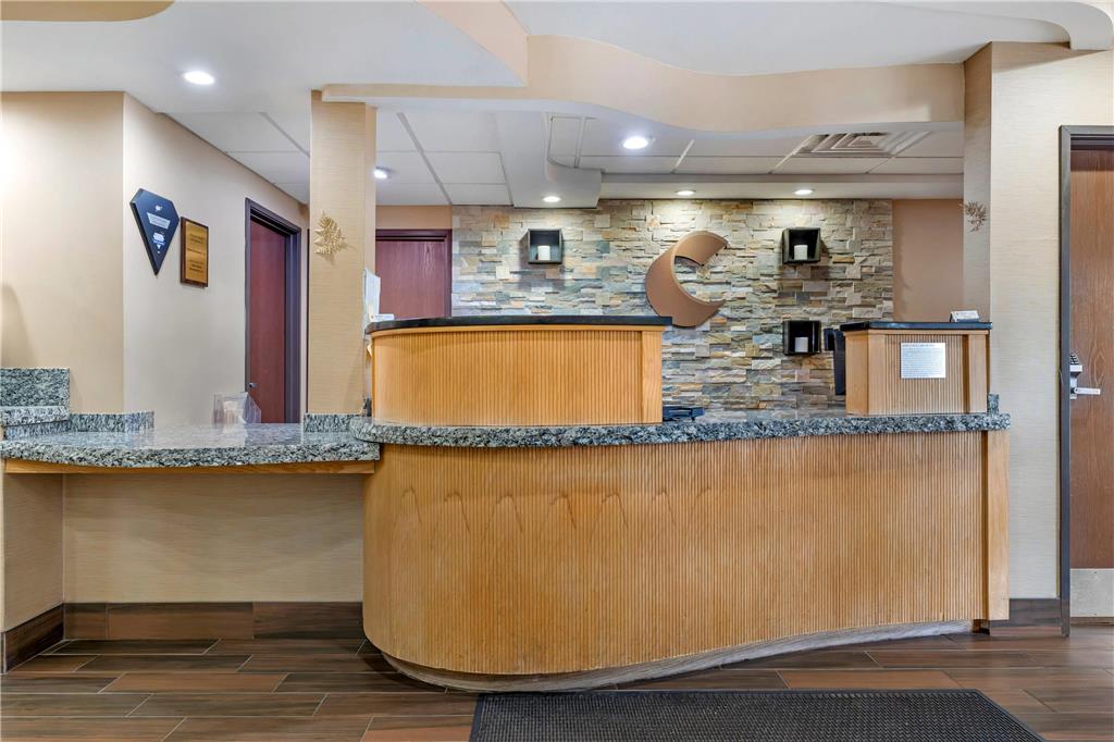 Comfort Suites Monroeville Pittsburgh East - photo 13