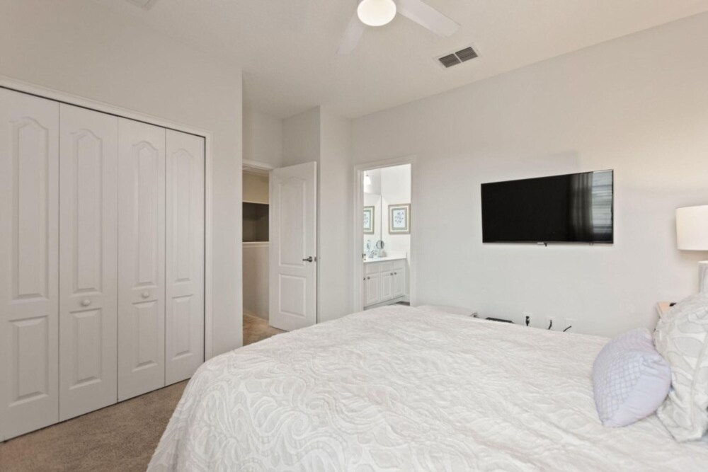 Coral Eagle at Solterra Resort by Shine Villas 415 - photo 3