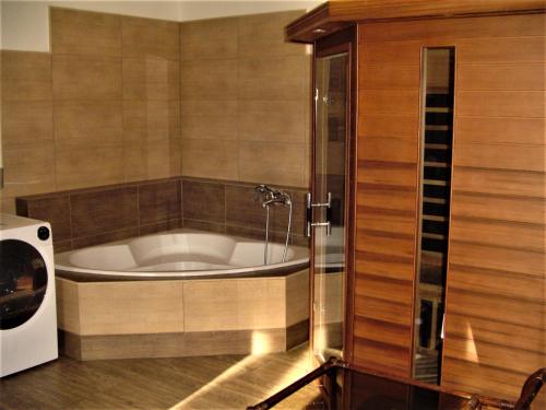 Villa Ametyst — 4-Star Luxury Hotel in Sturovo, Slovakia