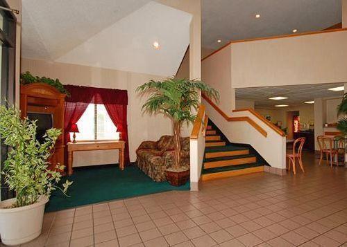 Economy Inn Brunswick - photo 12