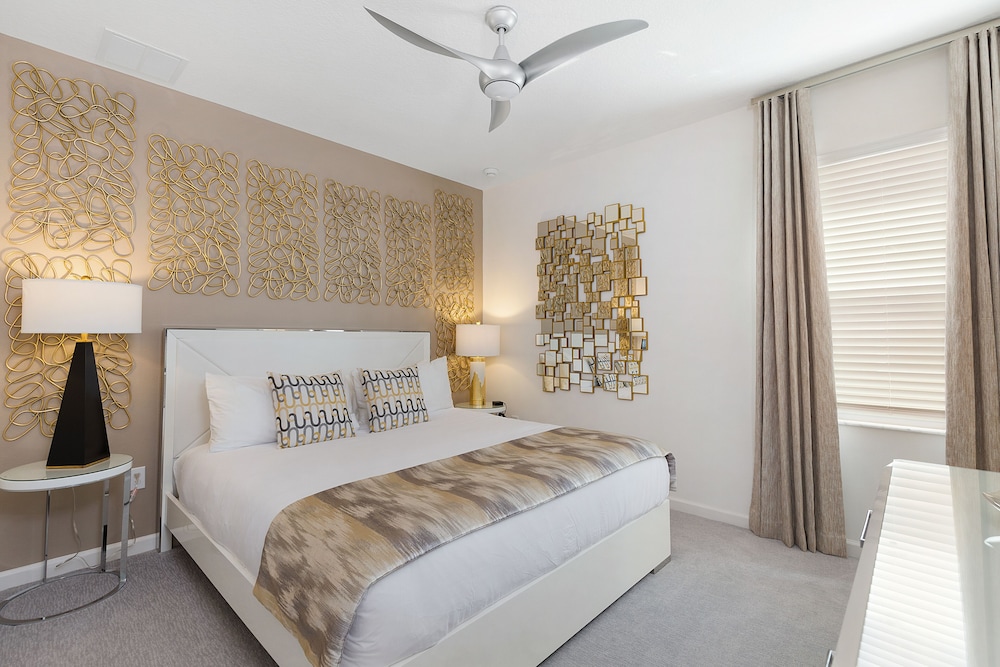 Solterra Resort Luxury 10 Bedroom Homes - photo 19
