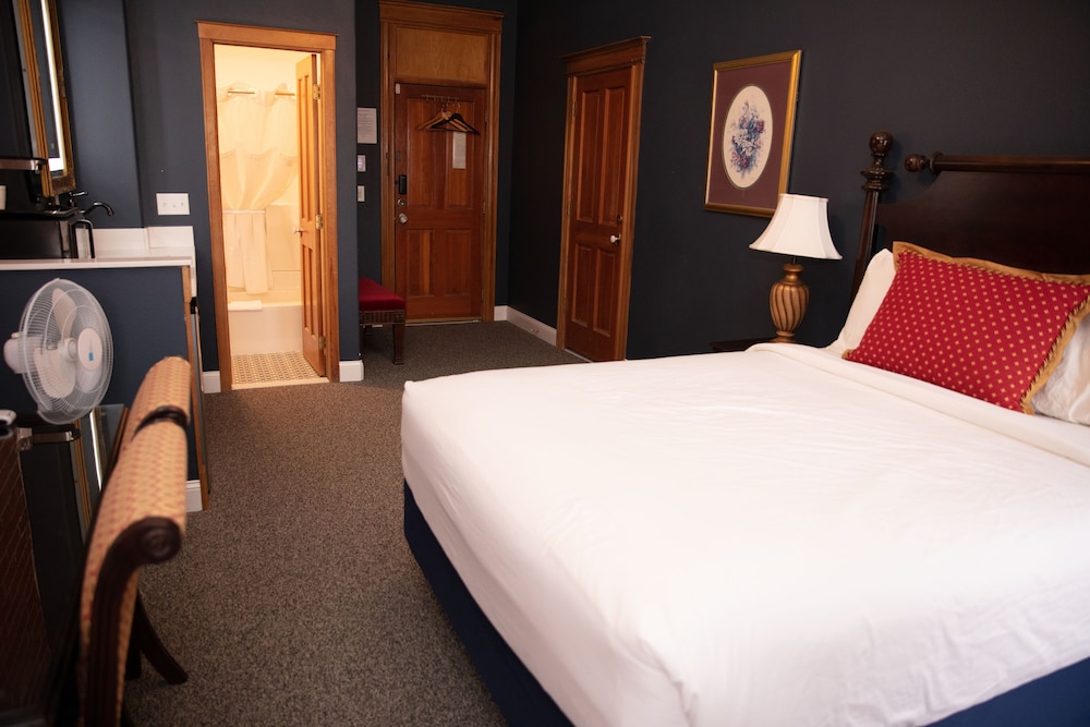 Victor Hotel - photo 49