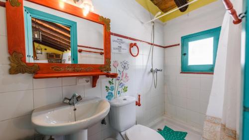El Acebuchal Casa Rosa Frigiliana by Ruralidays — 4-Star Luxury Hotel in Frigiliana, Spain