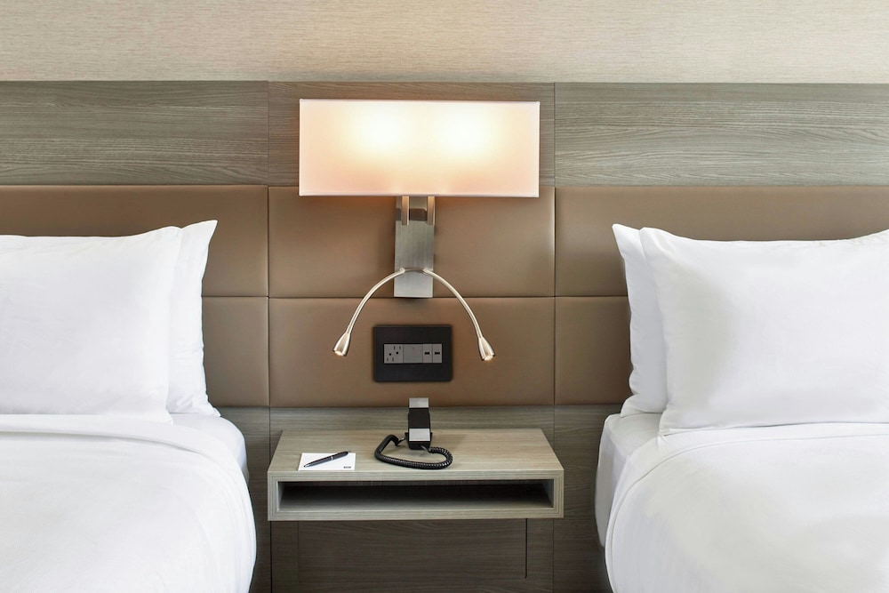 AC Hotel by Marriott Austin Hill Country - photo 11
