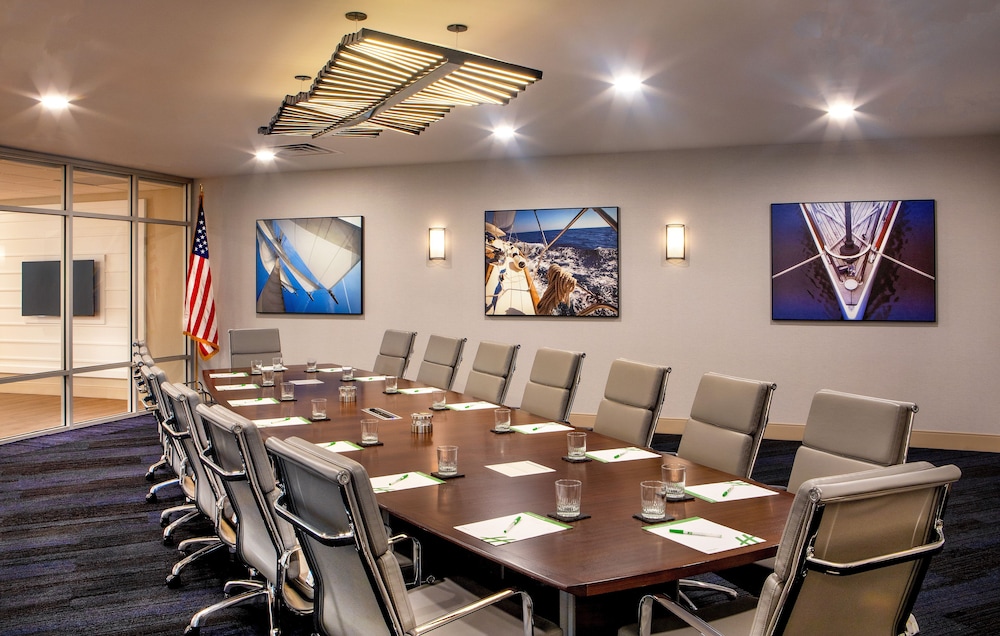 Holiday Inn Newport News Hampton by IHG - photo 33