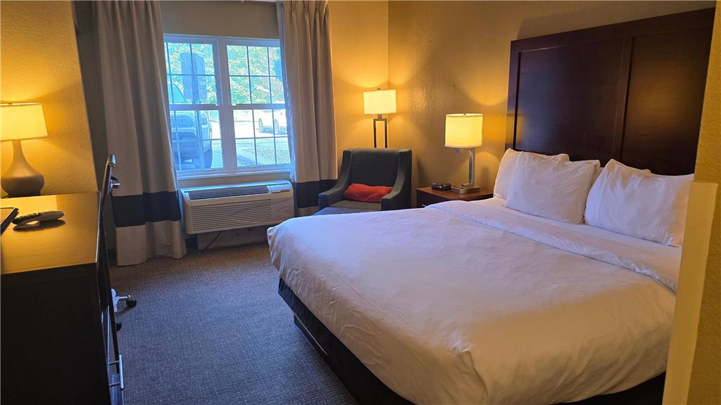 Comfort Inn & Suites Grafton Cedarburg - photo 13