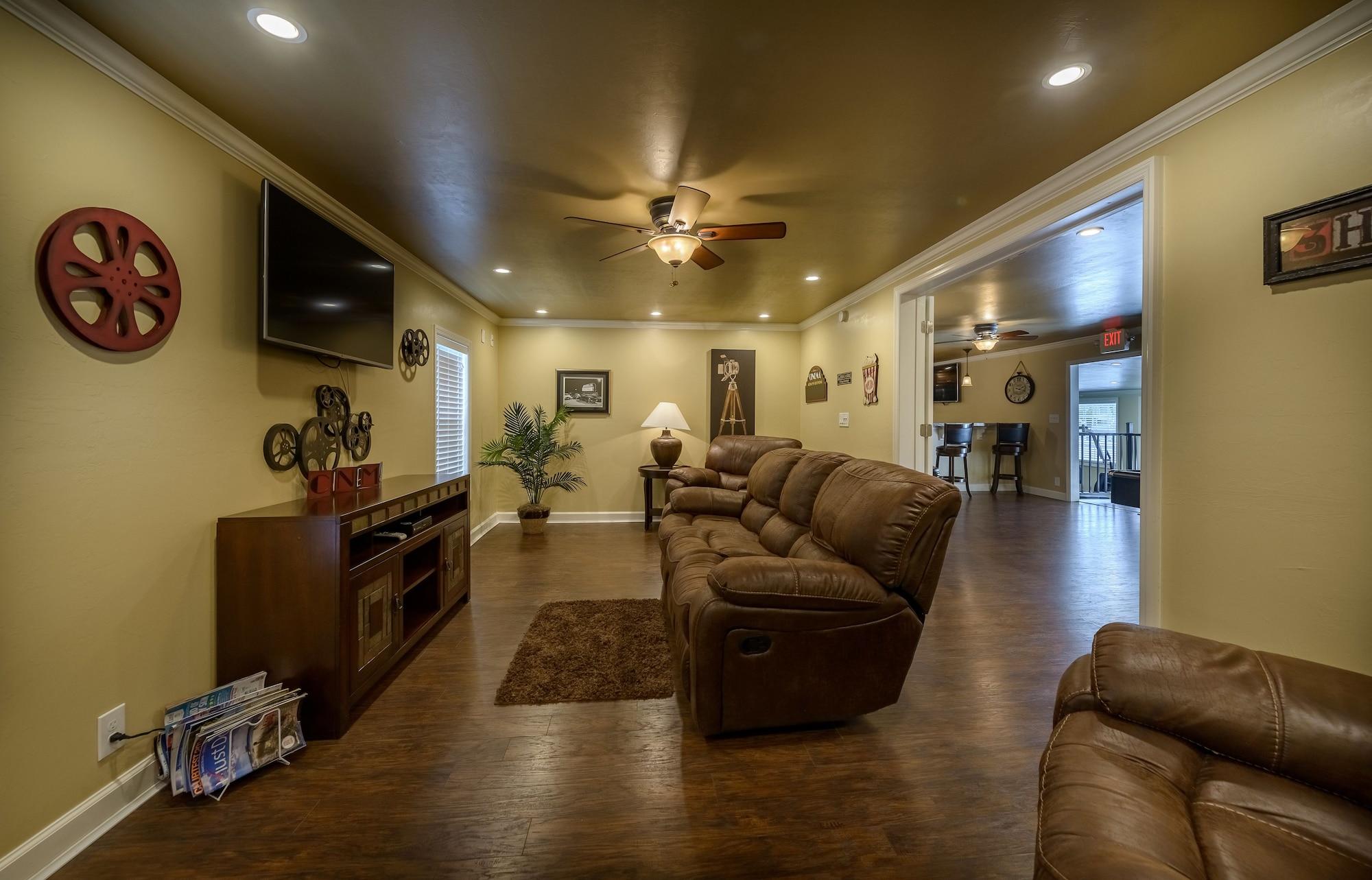 Club Naples RV Resort - photo 22