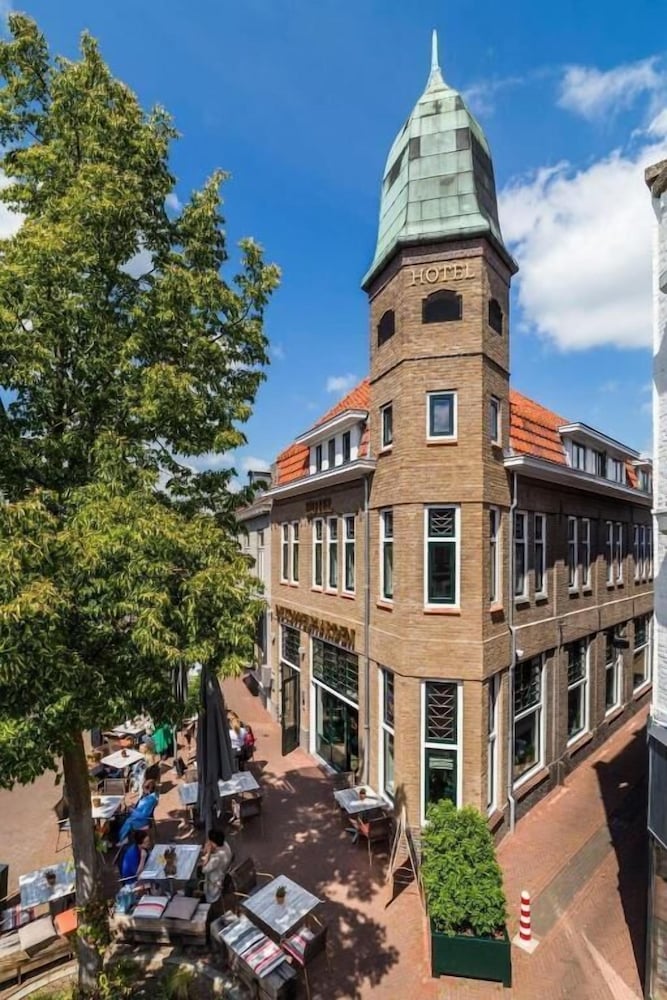 Hotel de Koppelpaarden — hotel in Lichtenvoorde
