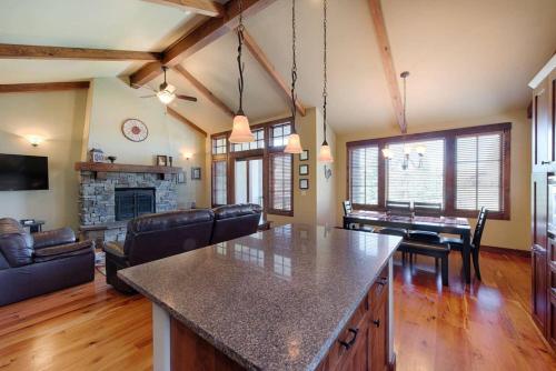 Greystone on Payette Lake by Casago McCall Donerightmanagement - photo 12