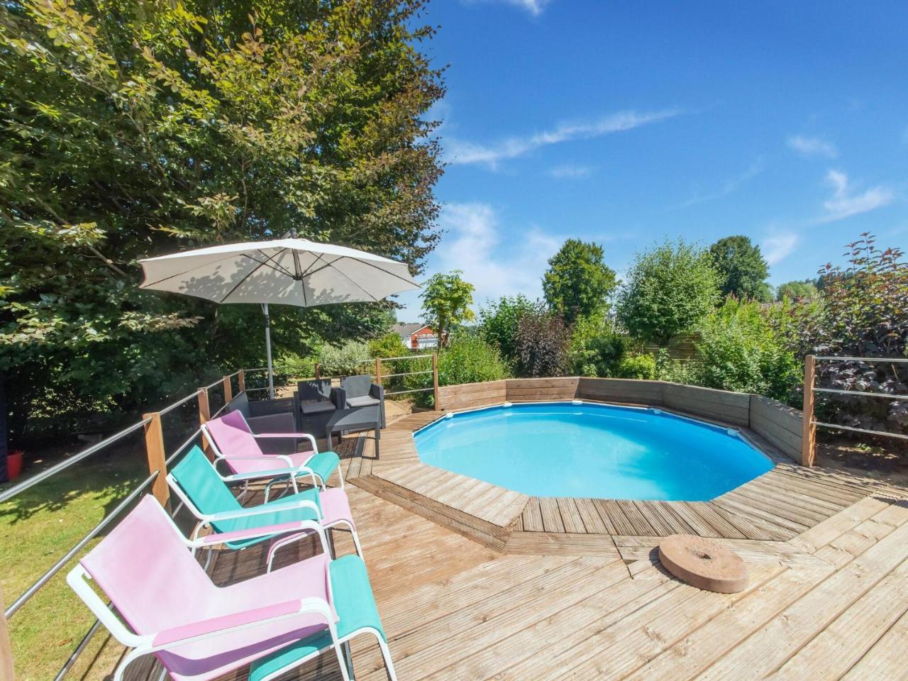Farmhouse with Pool Waimes — 4-Star Luxury Hotel in Waimes, Belgium