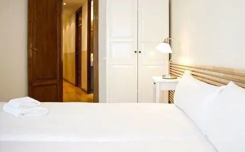 Weflating Passeig de Gracia — 4-Star Luxury Hotel in Barcelona, Spain