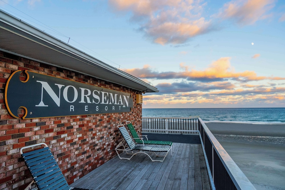 Norseman Resort On The Beach — Ogunquit