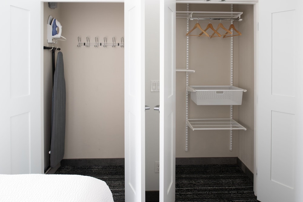 TownePlace Suites Olympia - photo 18