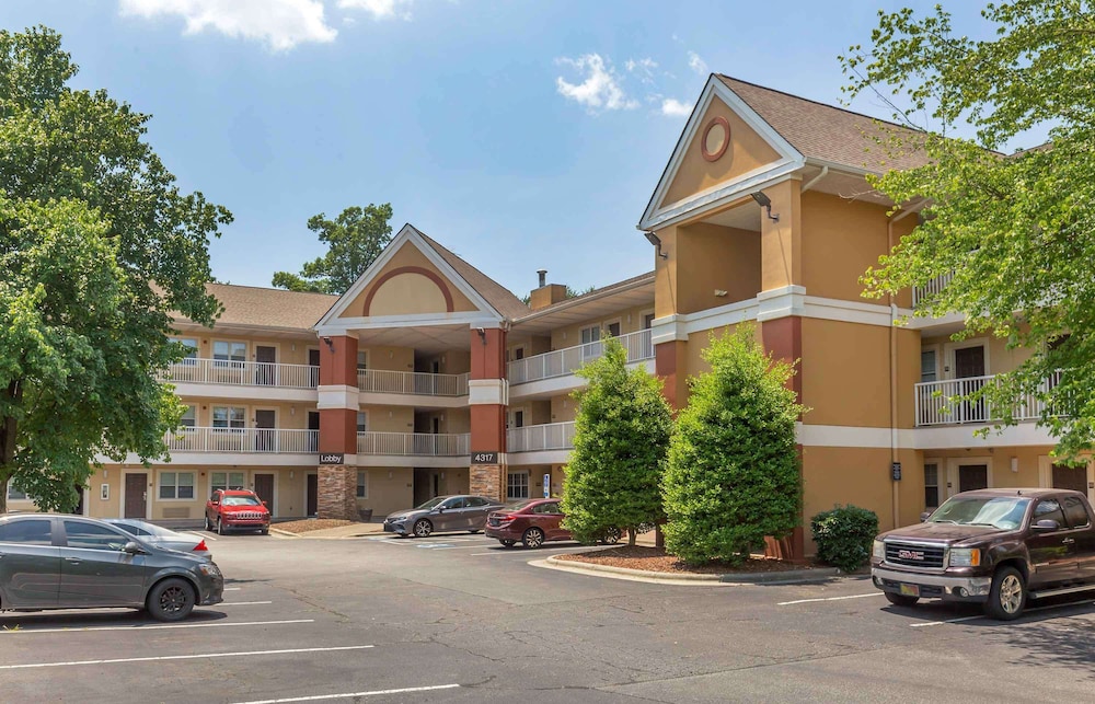 Extended Stay America Suites Greensboro Big Tree Way - photo 41