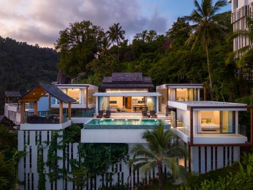 Samui Relax Airfreshing Privacy Modern Luxury Seaview Natural Rainforest Infinity Pool Villa With 3 Beds Suits With Housekeeper — 4-Star Luxury Hotel in Koh Samui, Thailand