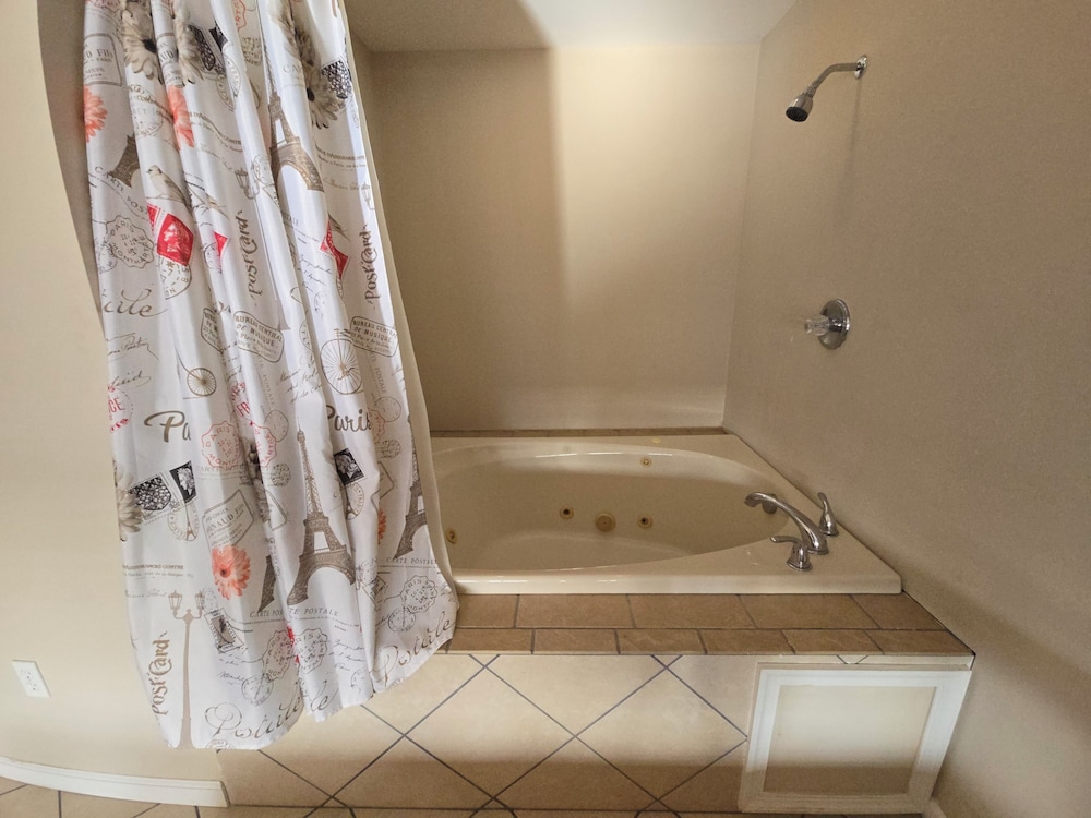 Glenwood Inn Stroudsburg - photo 24