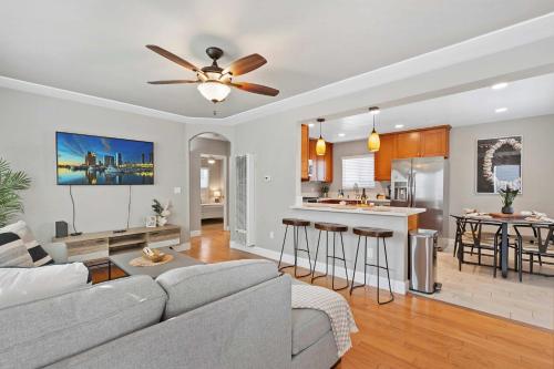 Endless Summer Retreat Beach AC Shops in San Diego, United States