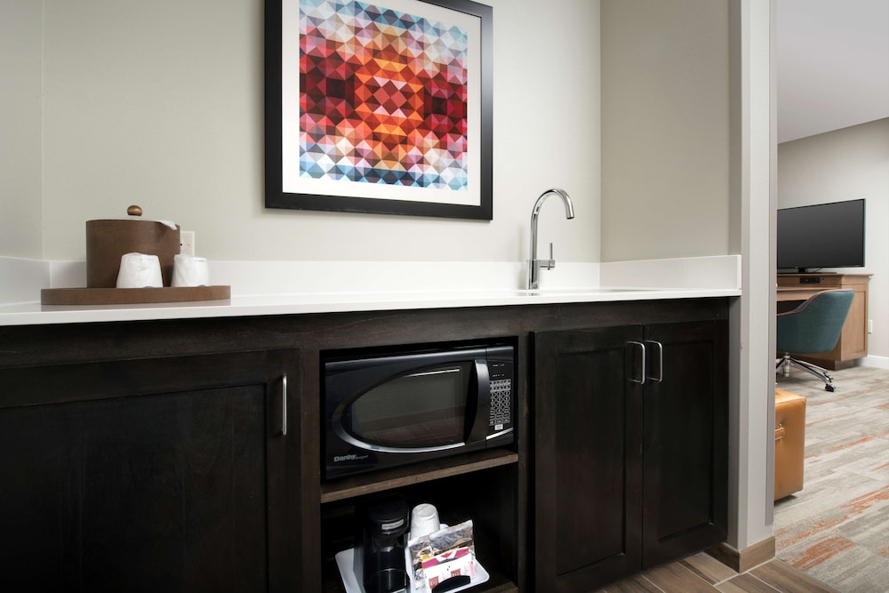 Hampton Inn & Suites San Antonio Lackland AFB SeaWorld - photo 7