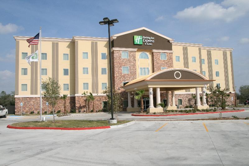 Holiday Inn Express and Suites George West by IHG - featured photo
