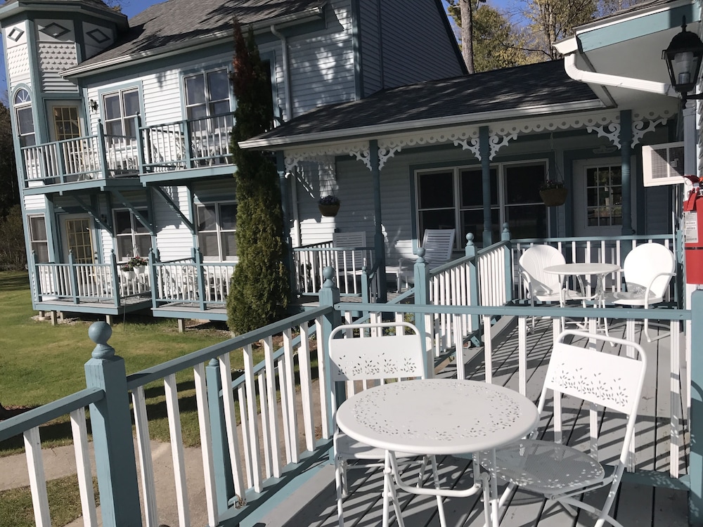 The Harbor Light Inn - photo 87
