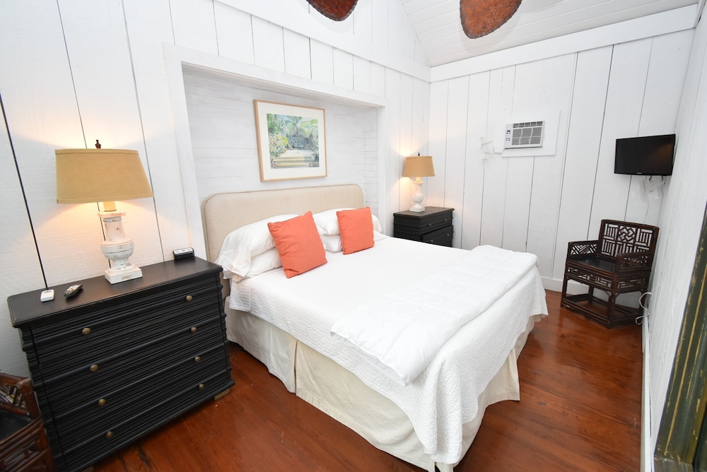 Simonton Court Historic Inn & Cottages - photo 114