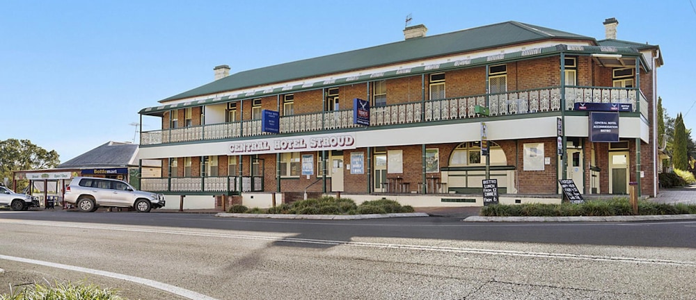 Central Hotel Stroud in Byron Bay, Australia
