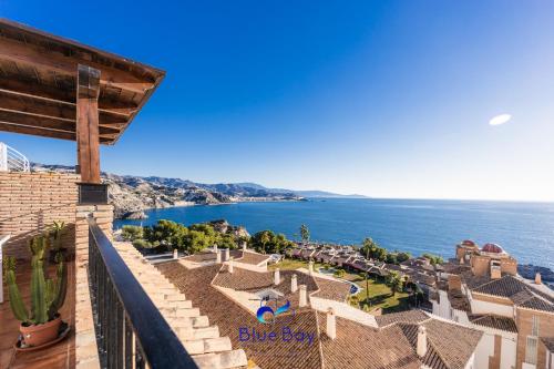 Penthouse La Roca in La Herradura, Spain