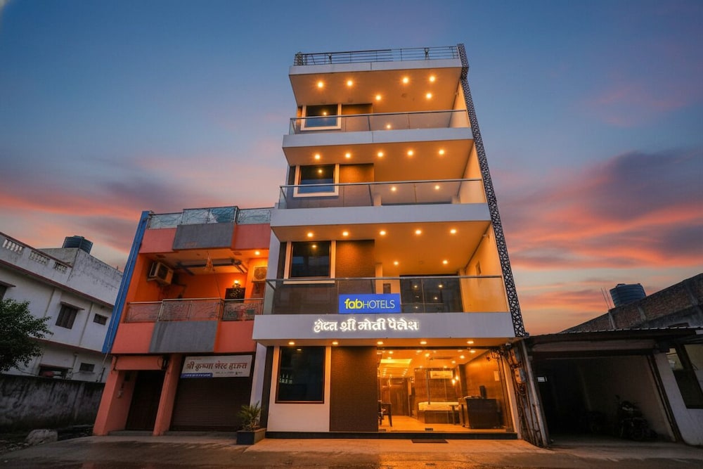 Fabhotel Shree Moti Palace — Ujjain