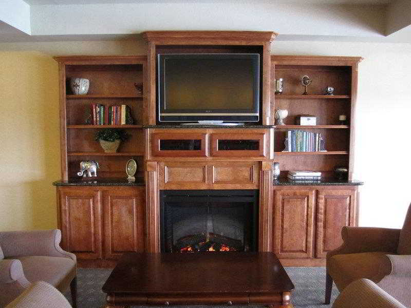 Franklin Inn & Suites - photo 23